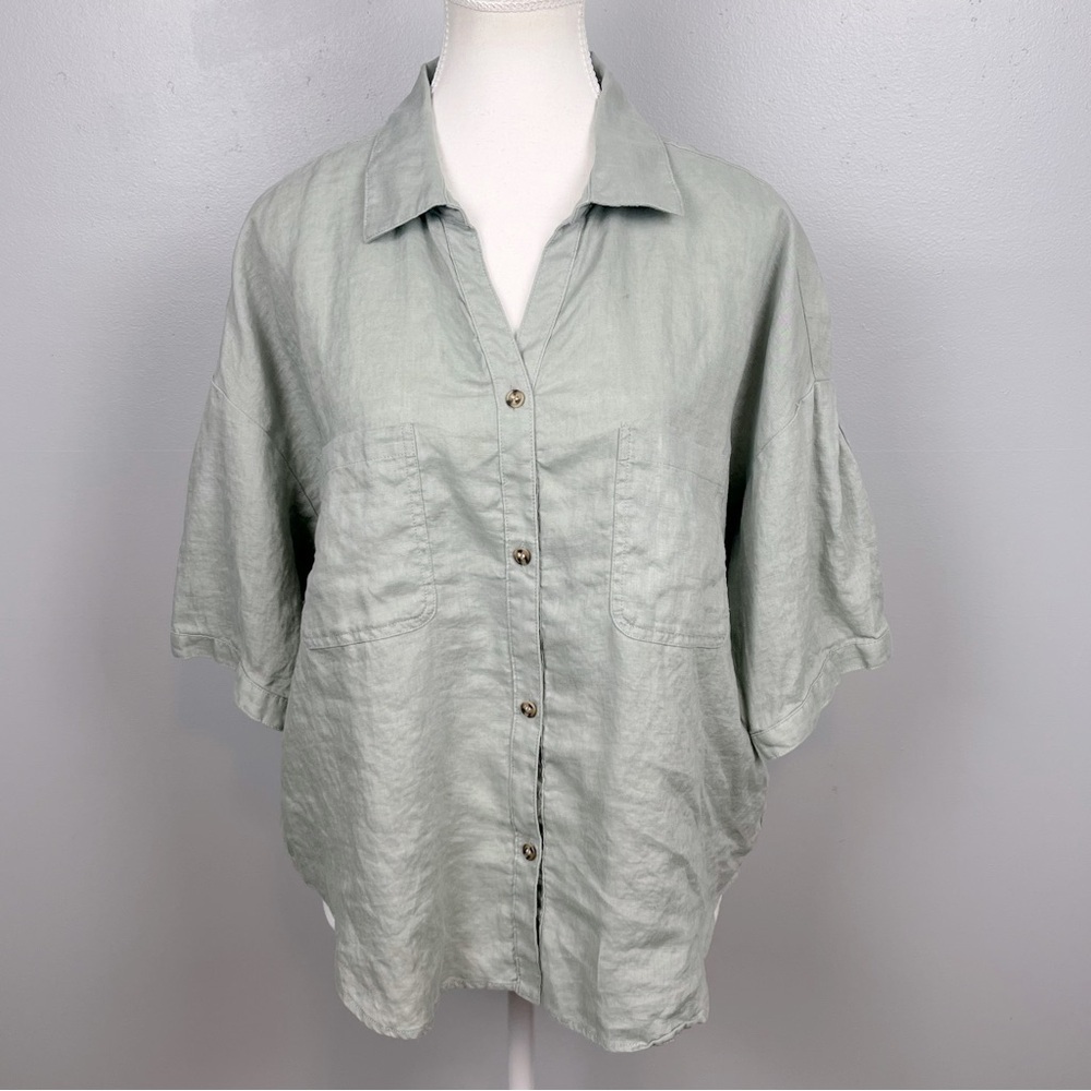 Charlie B gray 100% linen boxy lagenlook button front shirt, XL.